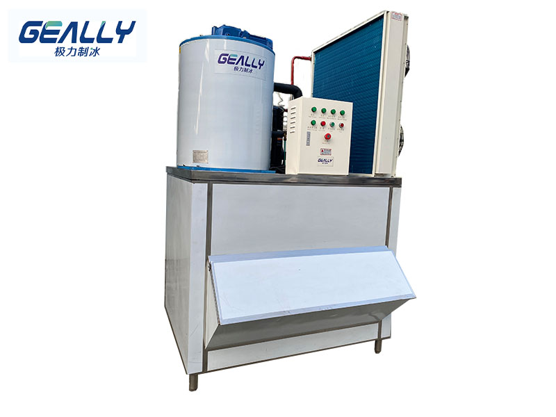 制冰機(jī)不制冰的原因有哪些？怎么清洗保養(yǎng)？