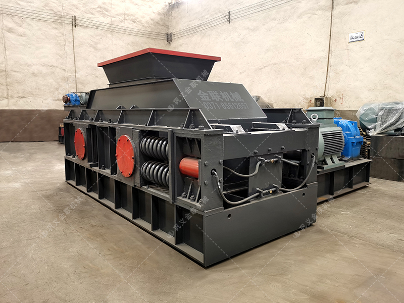 砂廠用1208型對輥破碎機制砂如何？廠家推薦