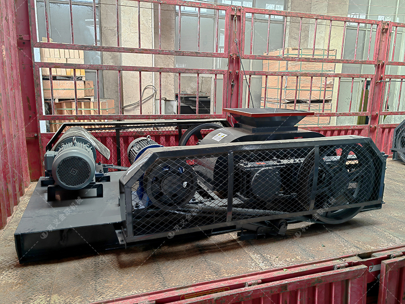 為何越來(lái)越多的礦山選擇雙齒輥而非顎式破碎機(jī)？這3點(diǎn)很關(guān)鍵！